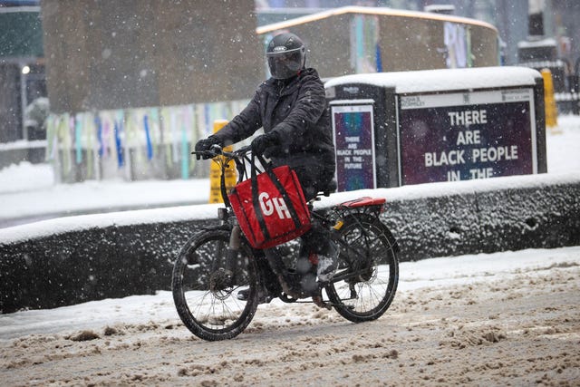 winter storm hits new york