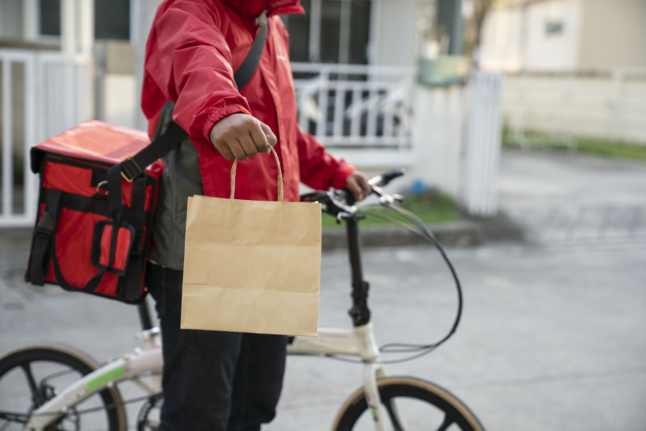 Bike basket for online food delivery