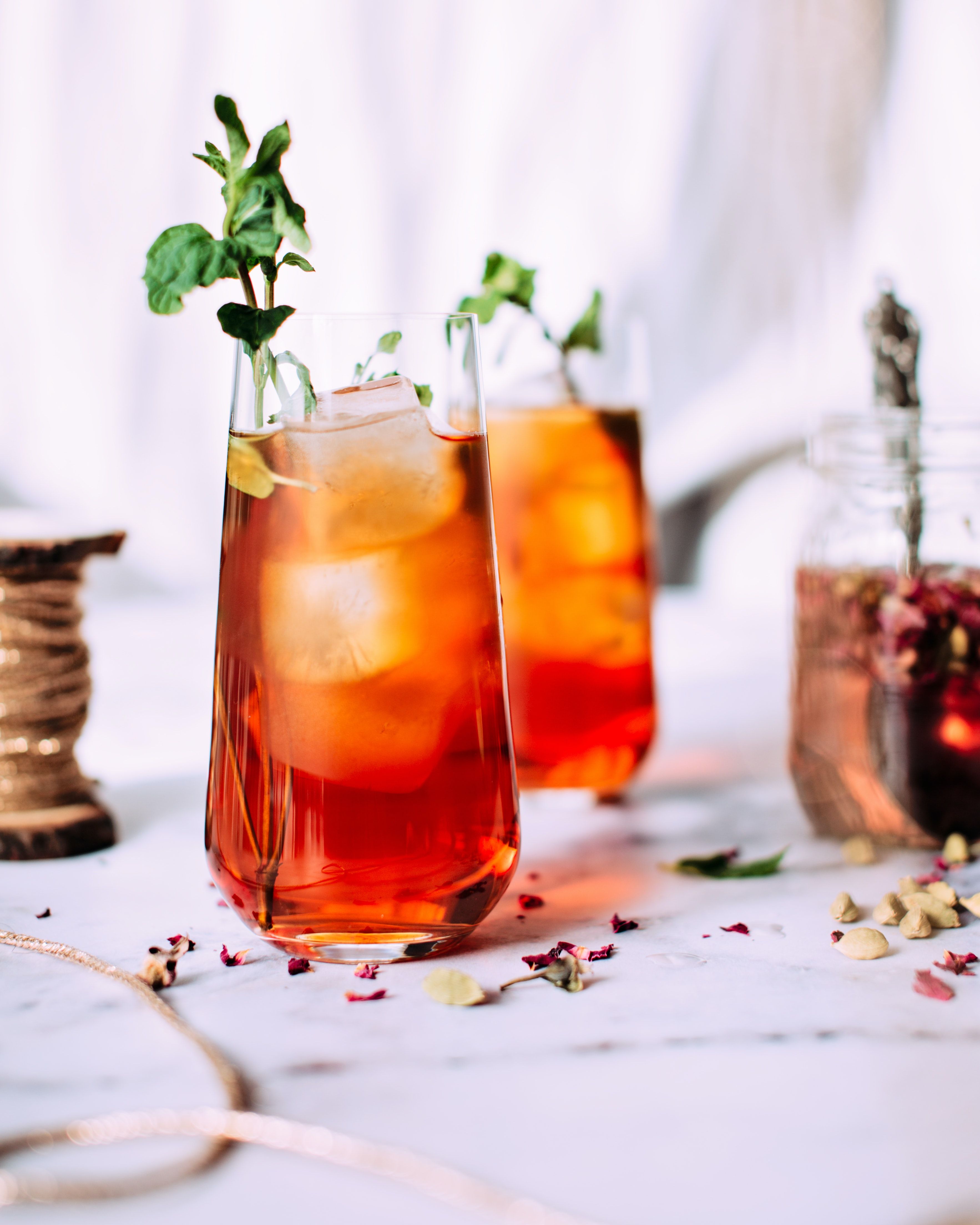 Le regole e le ricette per un tè freddo perfetto