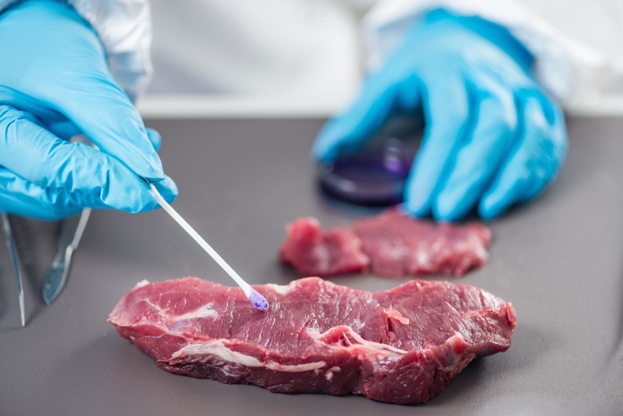 US industry denies 'meat glue' allegations