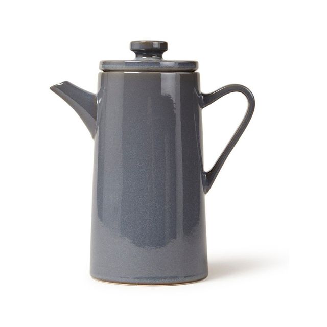 Kettle, Coffee percolator, Serveware, Small appliance, Teapot, Vacuum flask, Tableware, Drinkware, Lid, Jug, 
