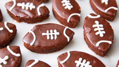 preview for Your Friends Need These Boozy Football Brownies THIS Weekend