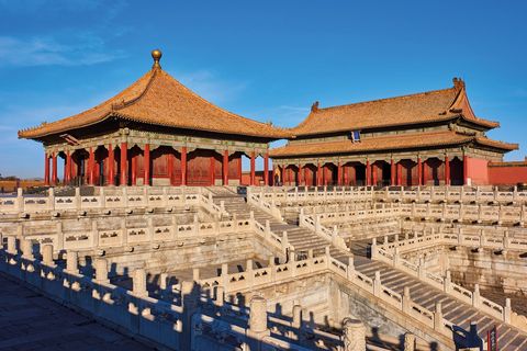 During the Qing dynasty the hall served many public purposes including hosting the Imperial Palace Exams every three years as well as feasts and weddings
