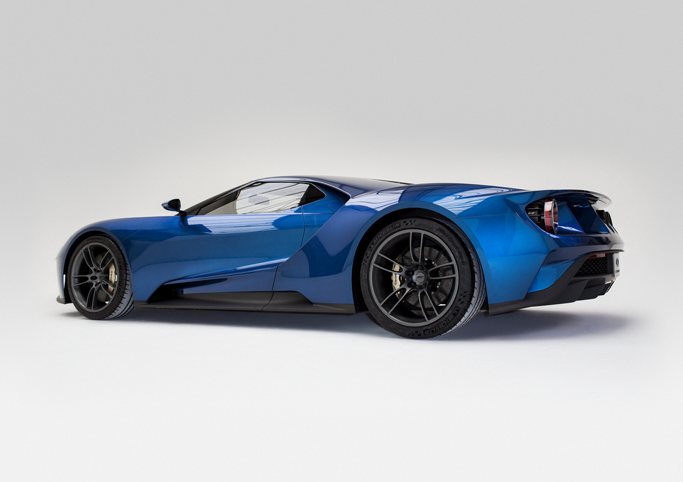 ford’s new gt has one eye on its le mans  winning past, the other on a high tech futureengine 35 litre ecoboost v6 power 600bhp transmission seven  speed dual clutch price £250k est due late 2016