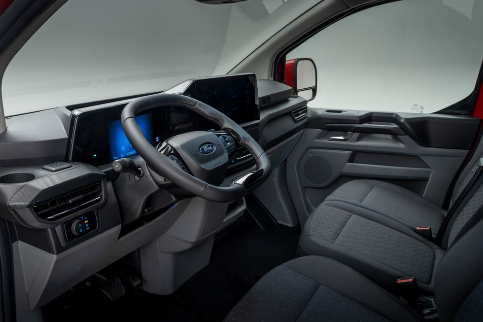 2024 Ford Transit Custom diesel van revealed with a steering wheel that  turns into a table - Drive