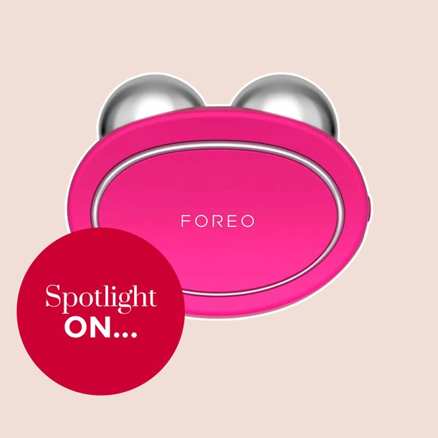 https://hips.hearstapps.com/hmg-prod/images/foreo-bear-review-1675413888.jpg?crop=0.5023255813953489xw:1xh;center,top&resize=640:*