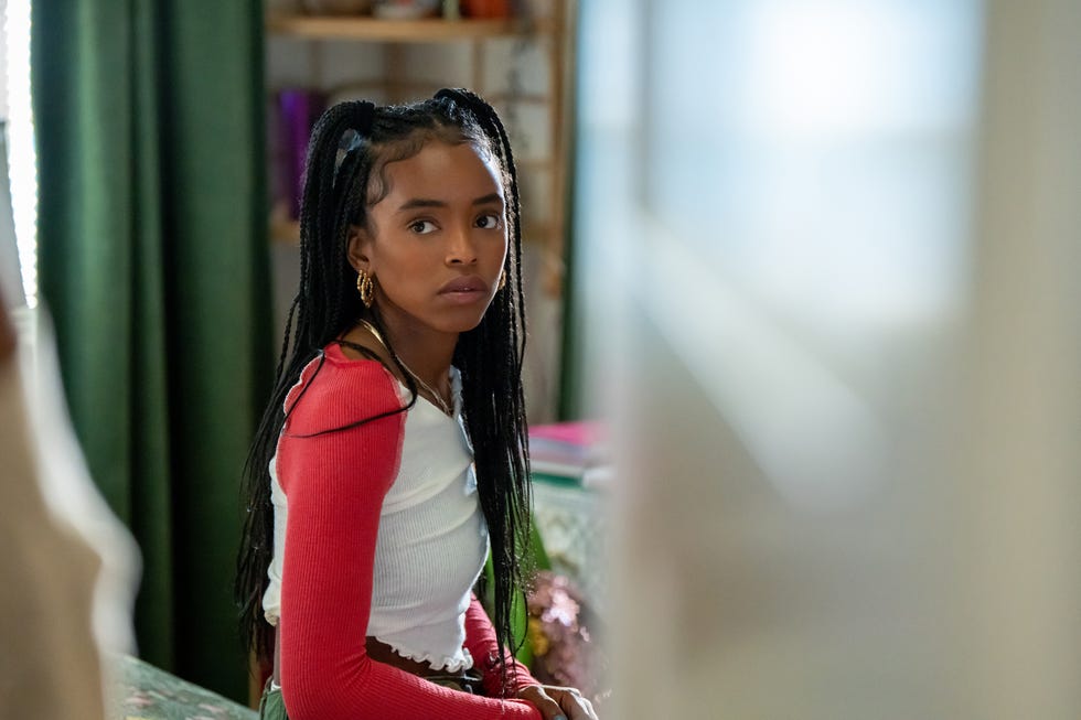 Para sempre. Lovie Simone como Keisha Clark no episódio 102 de Para sempre. Cr. Elizabeth Morris/Netflix © 2024