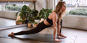hip flexor stretch, Good posture exercises