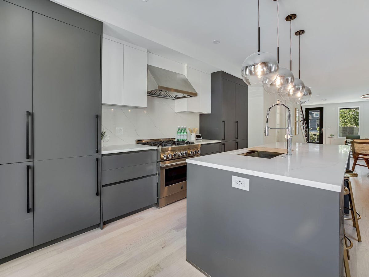 Modern Kitchen Remodel