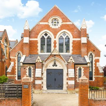 modern apartment in a former chapel is for sale in east dulwich, london