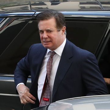 paul manafort arraigned on new charges of witness tampering