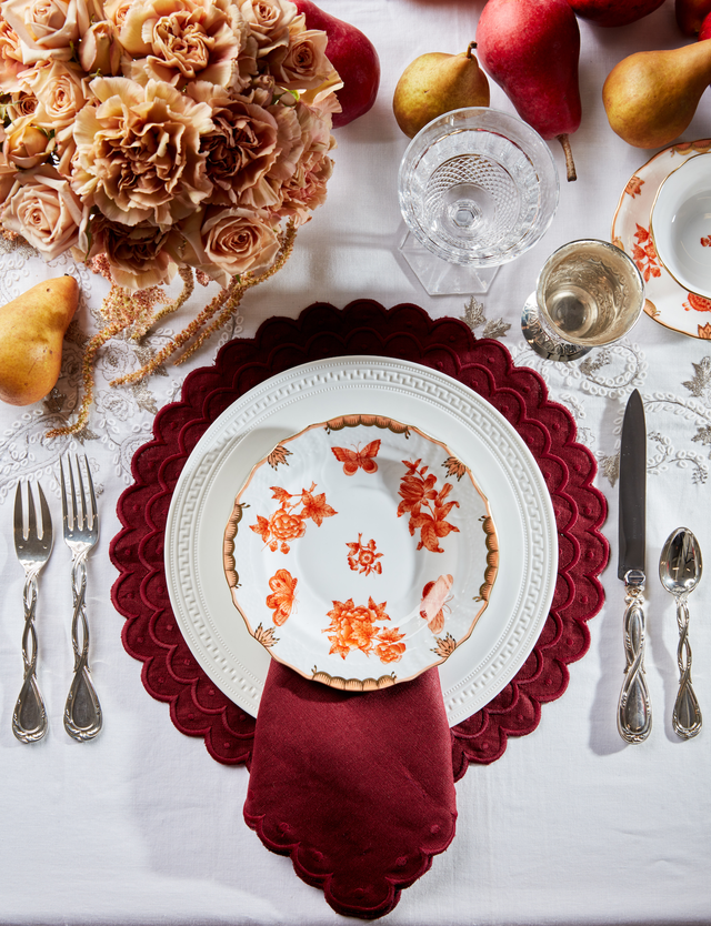 VERANDA's Holiday Entertaining Guide - Hosting Tips for the Holidays