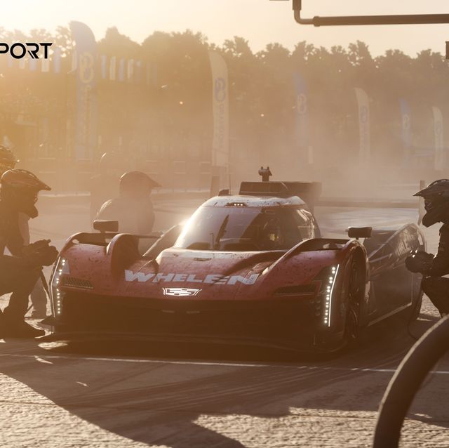 View Forza Motorsport on Xbox X