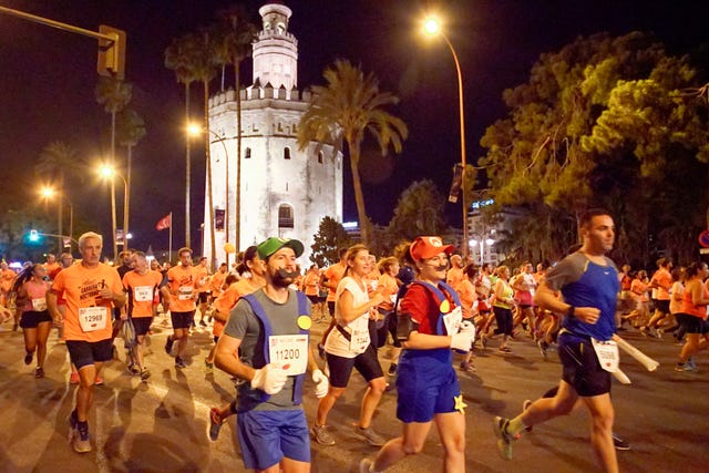 kh7 nocturna del guadalquivir