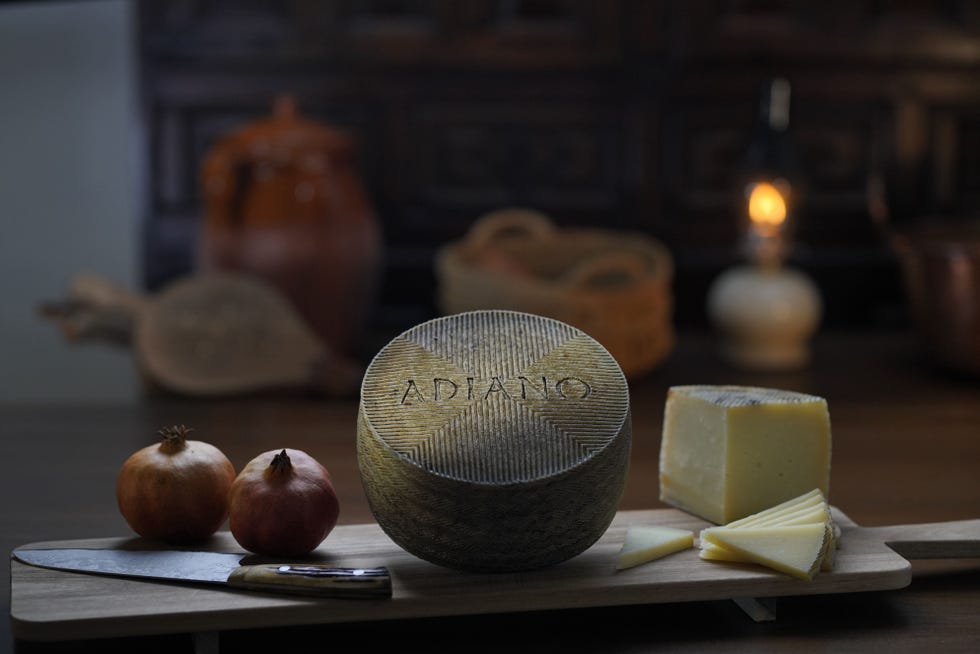 el mejor queso de oveja del mundo 2023 es el queso manchego adiano