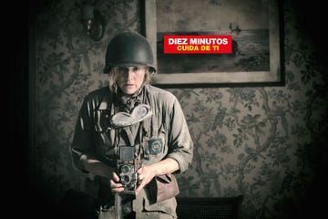la actriz en su papel de la actriz y fotografa lee miller