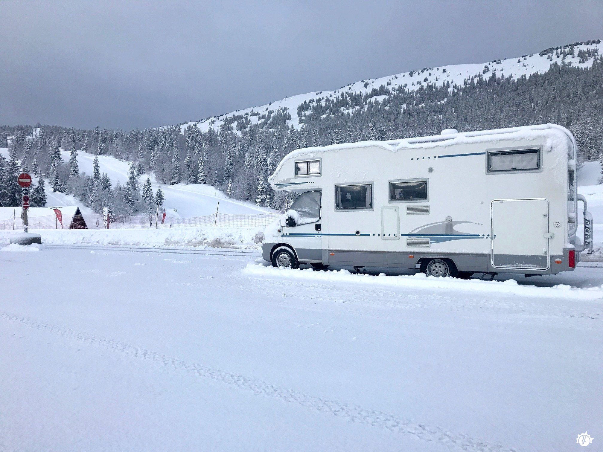 4 destinos de esqu en autocaravana y consejos para conducir en