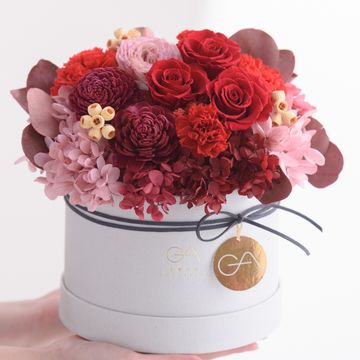 Flower, Pink, Flowerpot, Cut flowers, Plant, Centrepiece, Petal, Floral design, Flower Arranging, Artificial flower, 