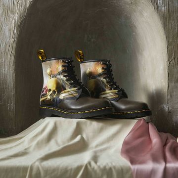 dr martens與英國國家藝廊重磅聯名！新鞋款合作藝術家大有來頭，jk羅琳也是粉絲！
