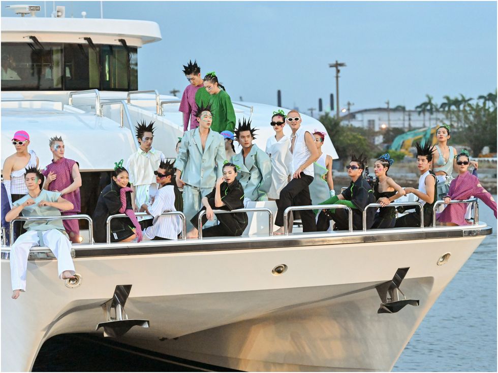 2023高雄時尚大賞遊艇秀太精彩！台灣品牌daumur聯手新銳設計師在海上辦秀，讓世界看見台灣軟實力！