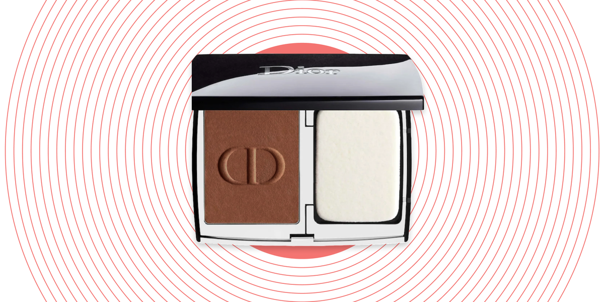 8 Best Powder Foundations for Mature Skin 2024