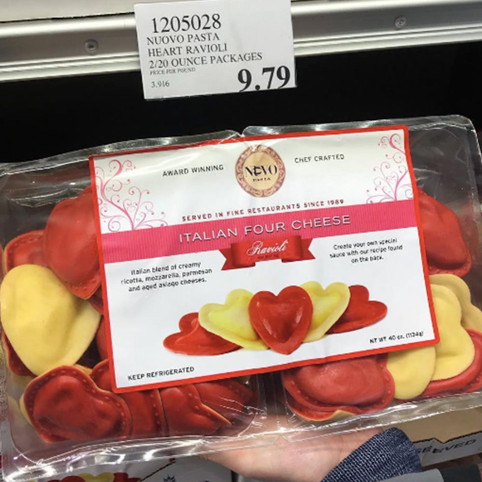 Food, Cuisine, Ingredient, Dish, Snack, Salt-cured meat, Prosciutto, Fruit snack, Convenience food, Fruit, 