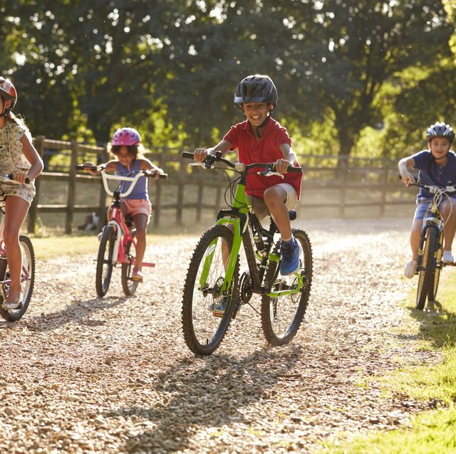 When Do Kids Learn to Ride a Bike: Expert Tips and Tricks