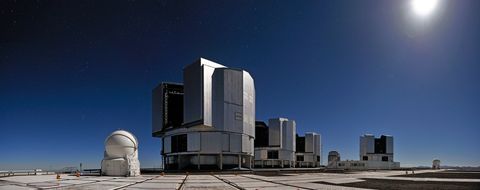 very-large-telescope-interferometer.jpg