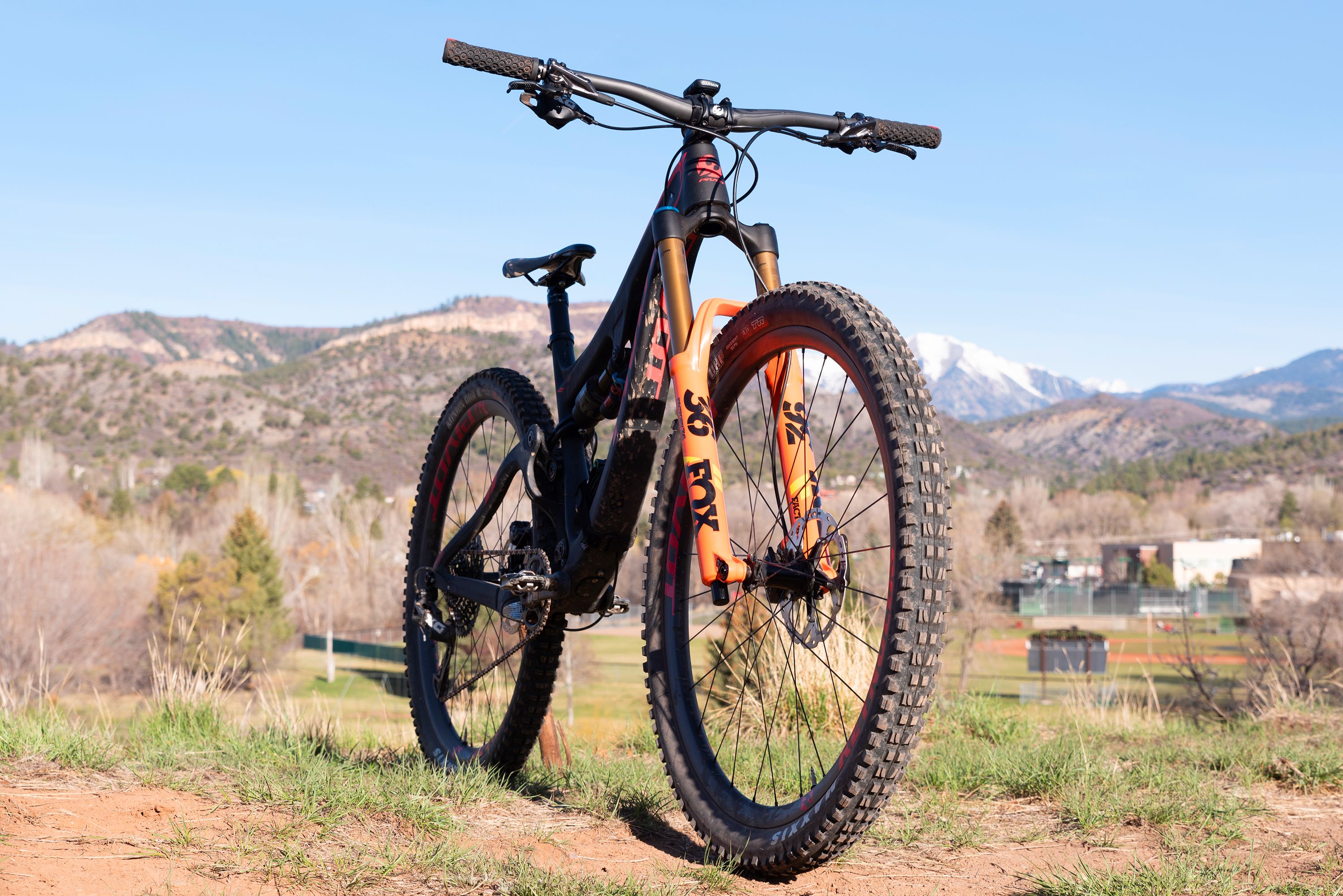 The New Fox 36 Fork Reviewed - Best Mountain Bike Forks