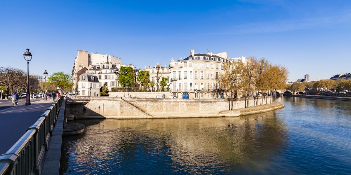 france, paris, pont sully and hotel lambert