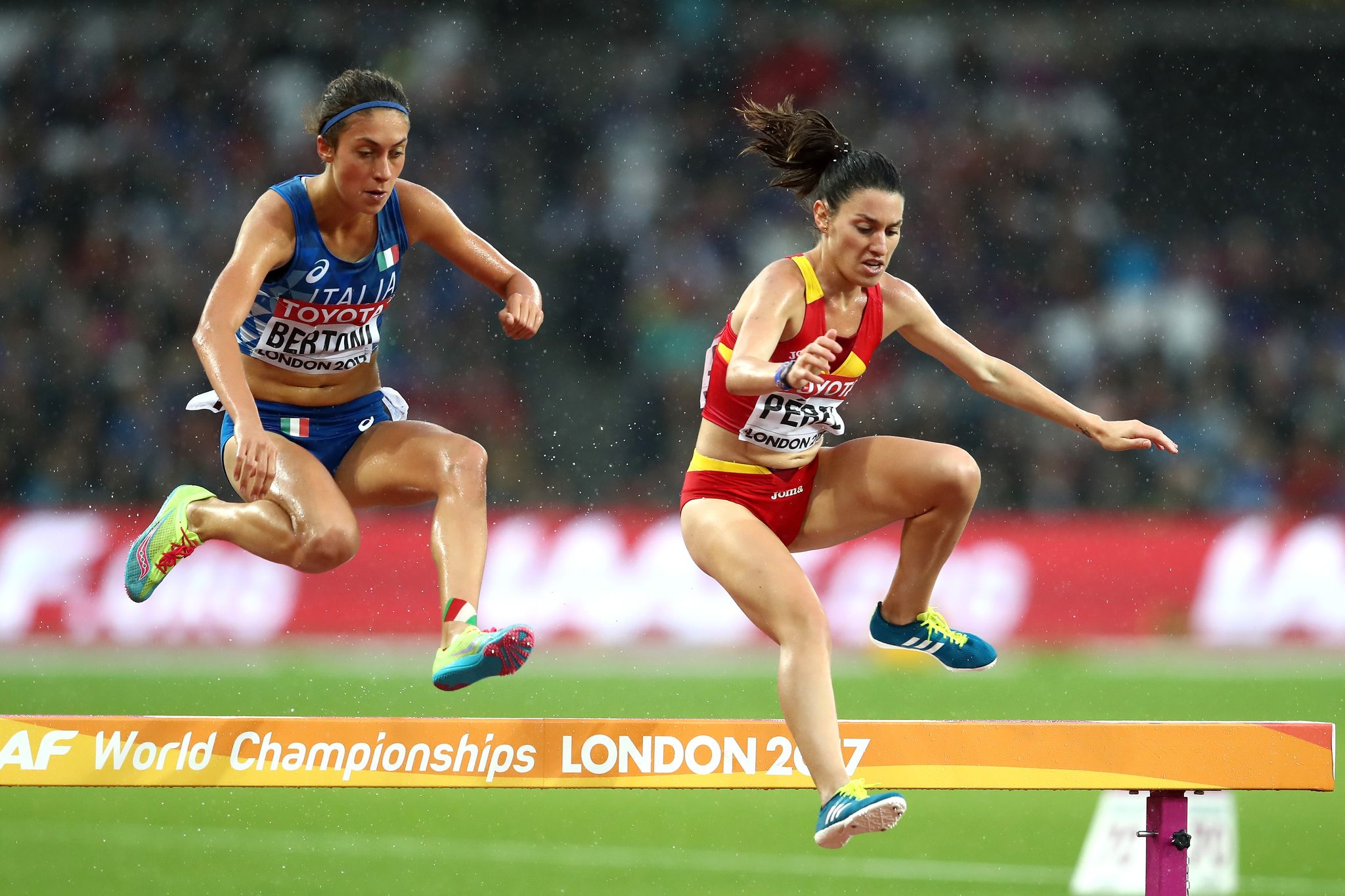 maría josé pérez compite en 3.000 metros obstáculos en el mundial de londres 2017.