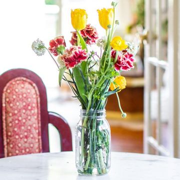 flowers on dining nook table