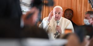 15 september 2021, slovakia,     pope francis speaks to journalists aboard an alitalia plane on the return flight from bratislava to rome he was in hungary and slovakia for a four day pilgrimage photo johannes neudeckerdpa photo by johannes neudeckerpicture alliance via getty images