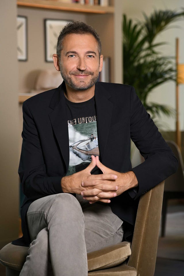 frank blanco presentador de fiesta de verano en mediaset