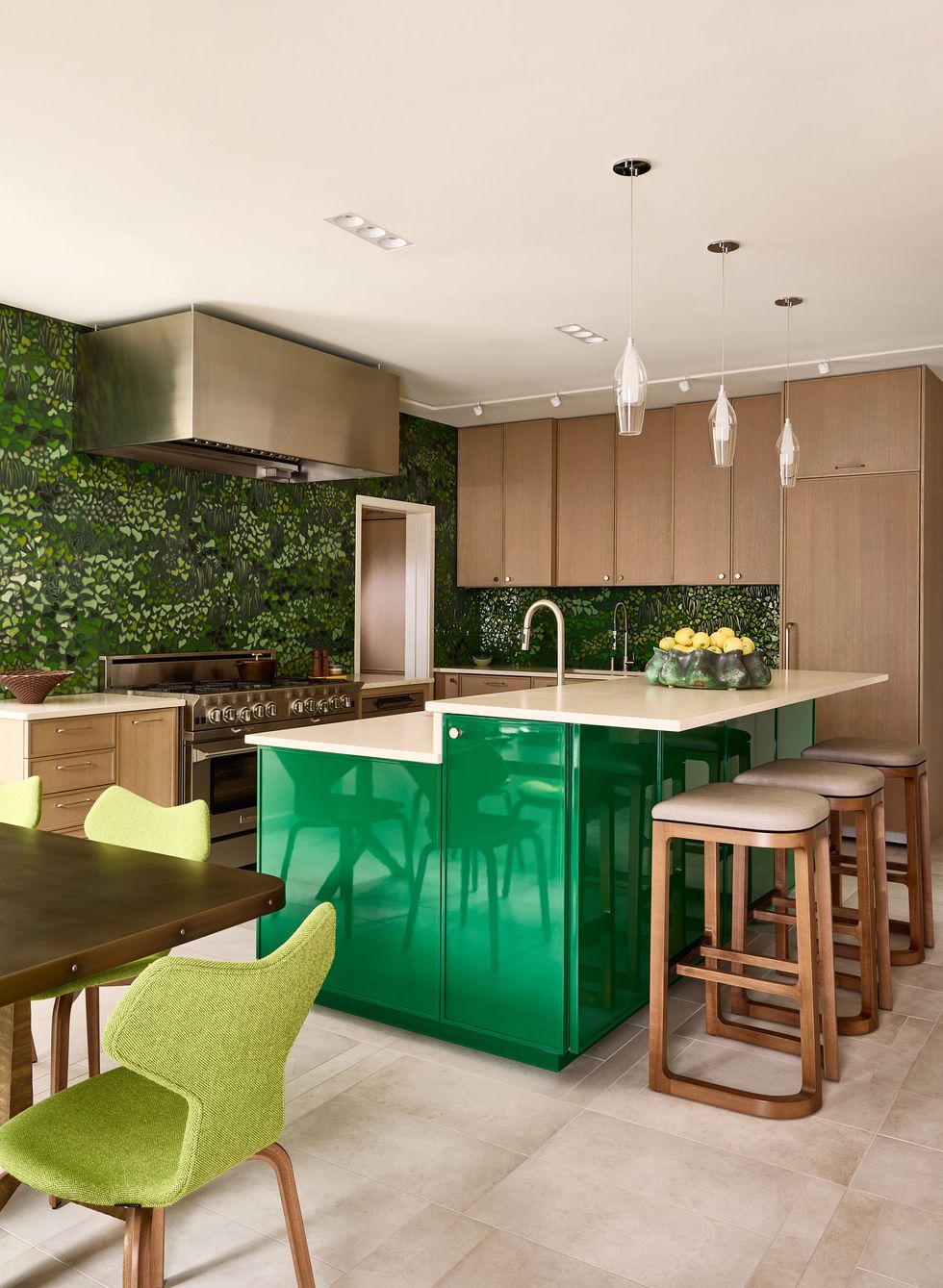 36 Glamorous Spaces That Make the Case for Green Kitchen Cabinets
