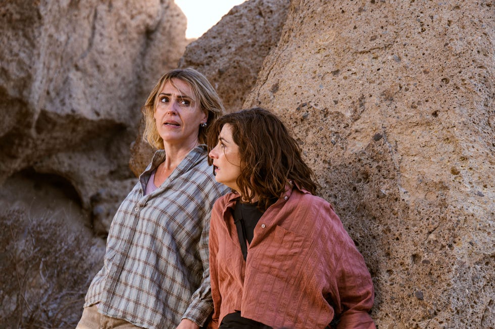 from monumental television frauds sr1pictured: jodie whittaker as sam suranne jones as bert this photograph is (c) itv plc/ monumental television and can only be reproduced for editorial purposes directly in connection with the programme or event mentioned above, or itv plc. this photograph must not be manipulated [excluding basic cropping] in a manner which alters the visual appearance of the person photographed deemed detrimental or inappropriate by itv plc picture desk. this photograph must not be syndicated to any other company, publication or website, or permanently archived, without the express written permission of itv picture desk. full terms and conditions are available on the website www.itv.com/presscentre/itvpictures/termsfor further information please contact:michael.taiwo1@itv.com