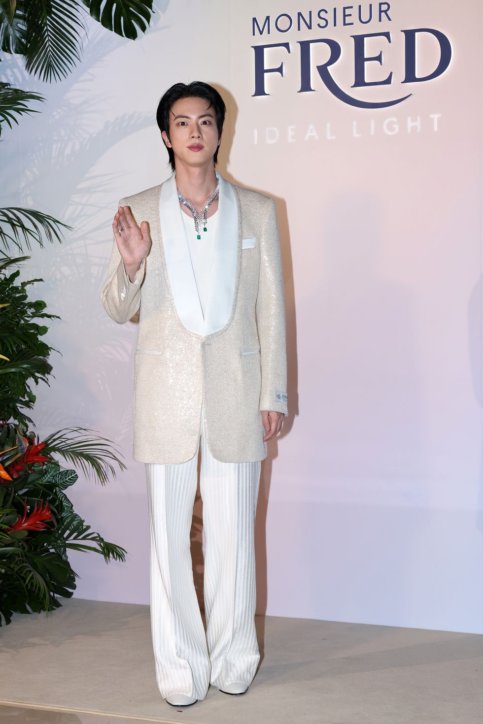 BTSのJIN、ニューアルバム『Echo』ハイライトメドレーを公開