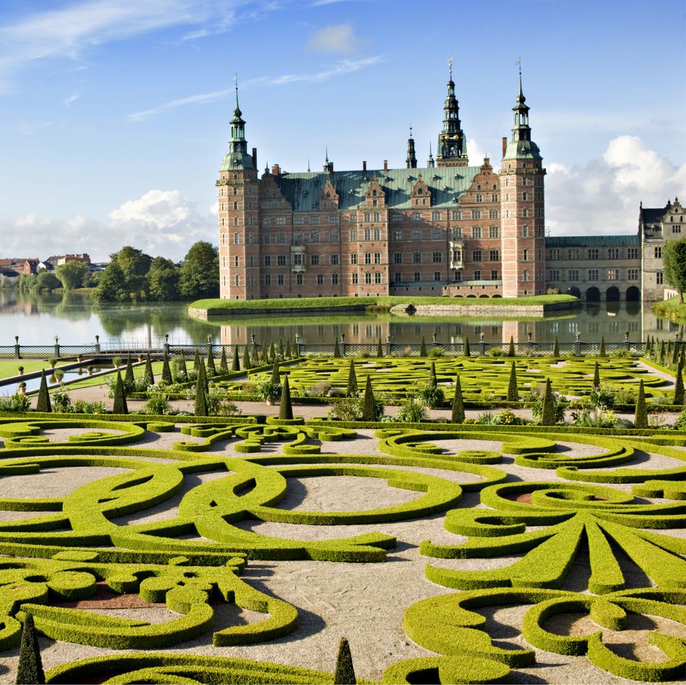 frederiksborg castle and gardens, hiller denmark