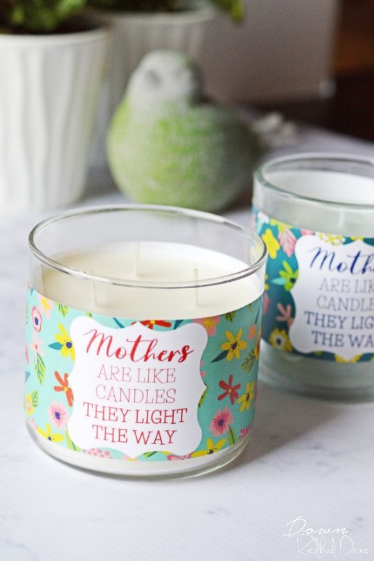 19 Ideas for Mother's Day Gifts 2022: Candles, Plants, and More