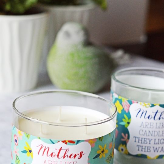17 Frugal & Free Mother's Day Gifts for 2022