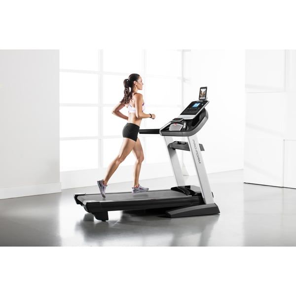 Exercise machine, Exercise equipment, Treadmill, Standing, Sports equipment, Elliptical trainer, Leg, Room, Muscle, Physical fitness, 