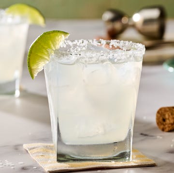 Best Sidecar Cocktail Recipe - How to Make a Sidecar Cocktail Best Sidecar Cocktail Recipe - How to Make a Sidecar Cocktail