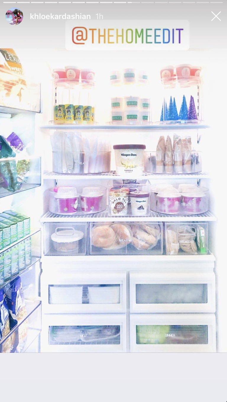Shelving, Lavender, Shelf, Peach, Dishware, Food storage containers, Cabinetry, Display case, Freezer, 