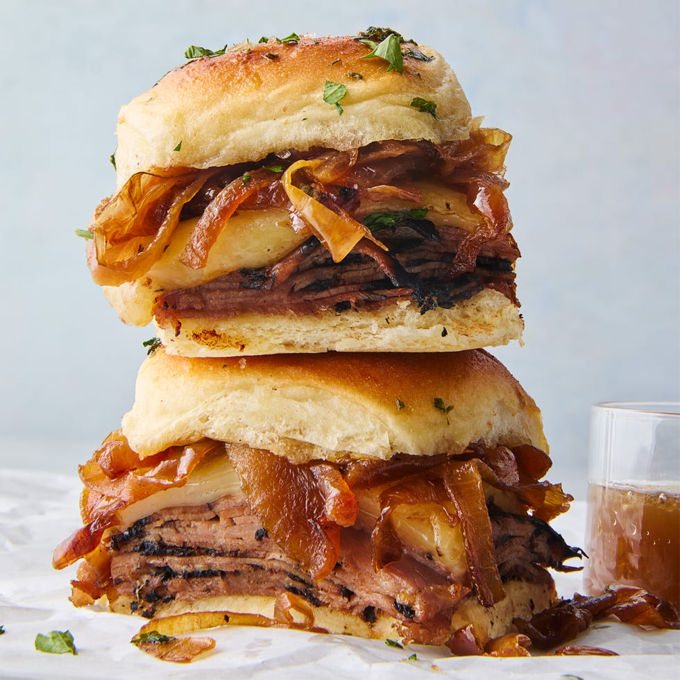 french dip sliders on rolls with au jus