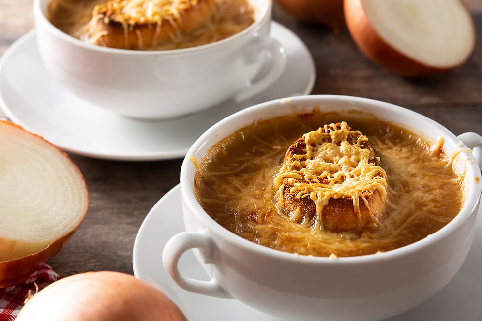 french onion soup on wooden table