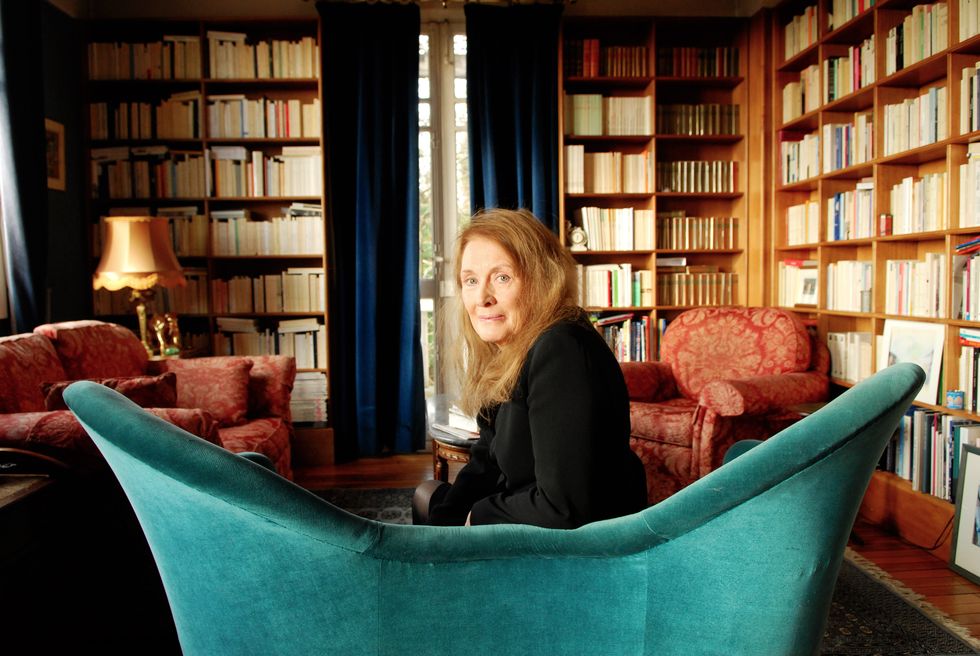 la scrittrice annie ernaux ha vinto il nobel per la  letteratura 2022