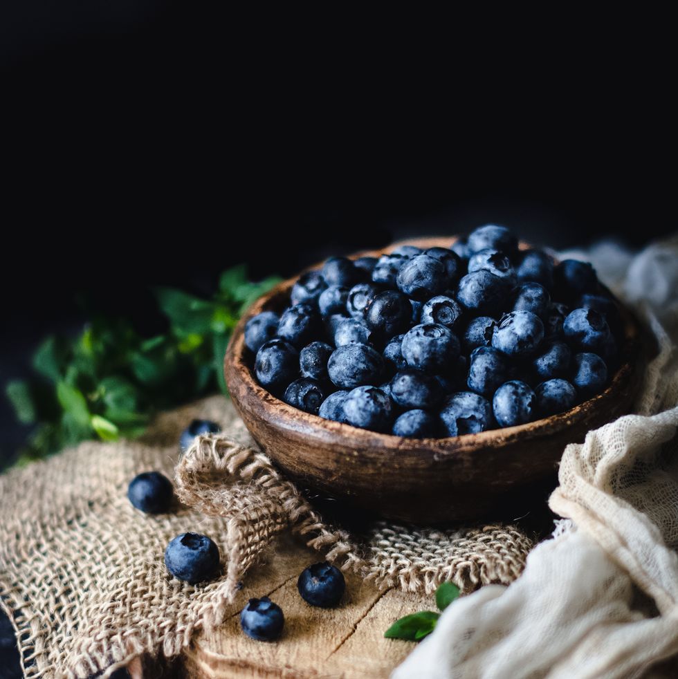 fresh blueberries in bowl