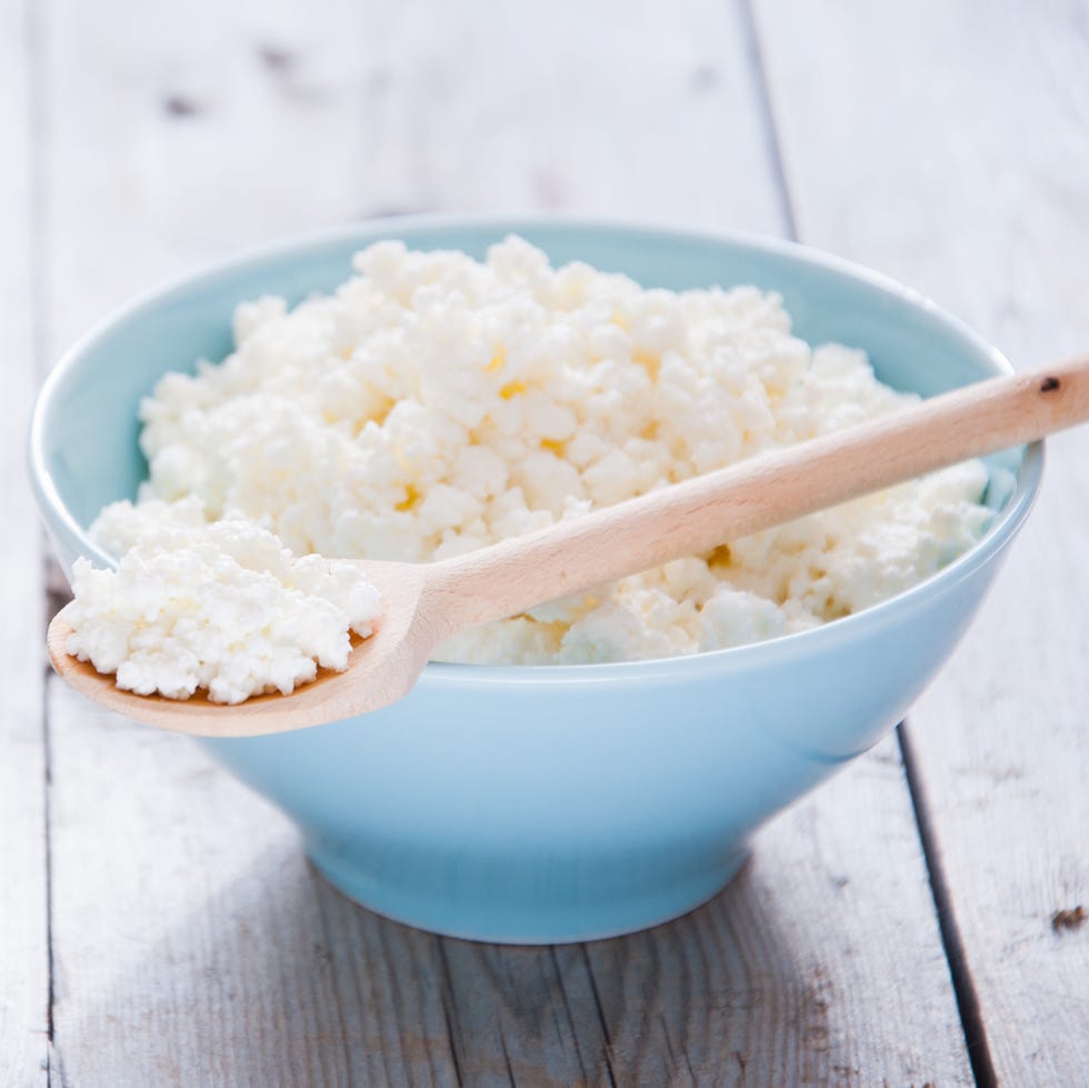 low calorie breakfast Fresh cottage cheese low calorie breakfast fresh cottage cheese