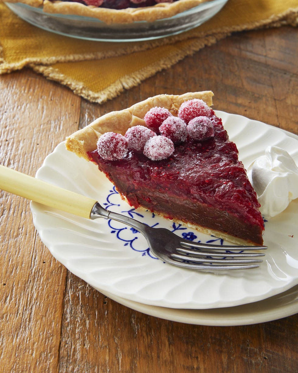 cranberry fudge pie with candied cranberries