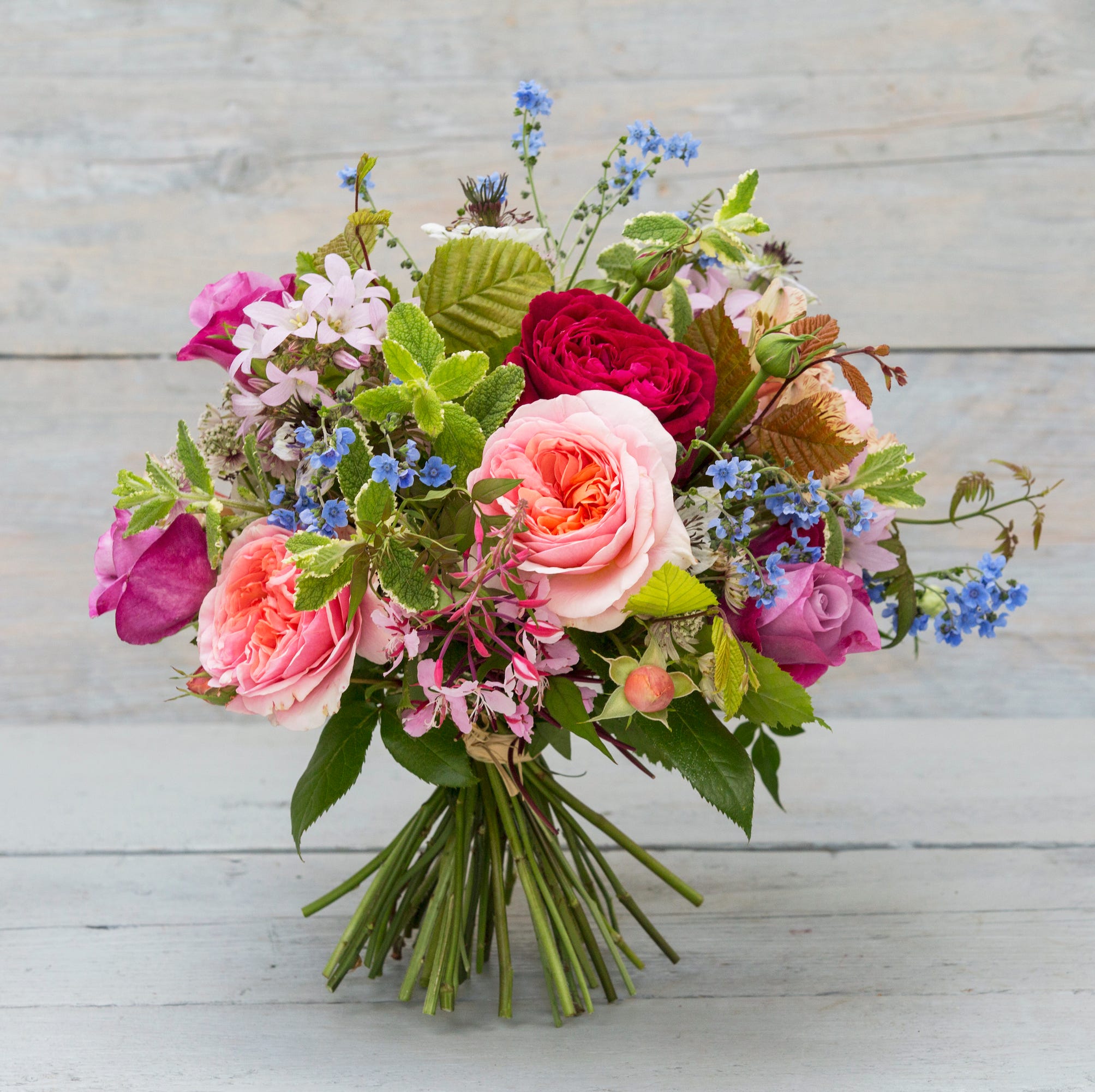 9 Pro Tips to Make Flowers Last Longer